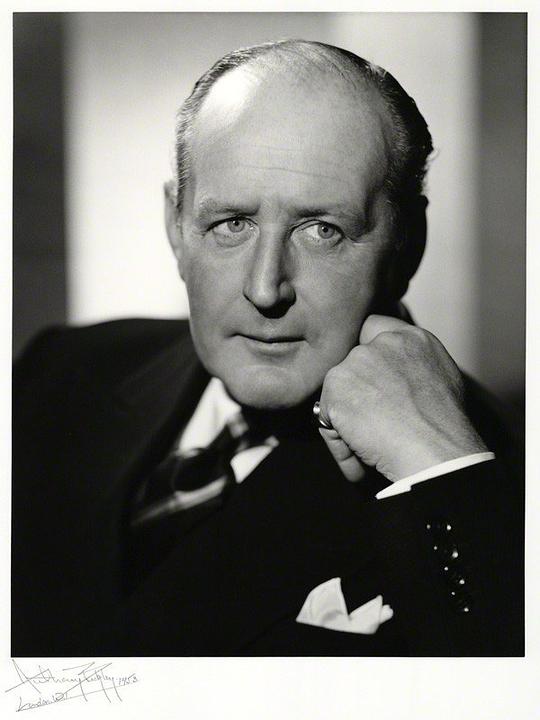 西塞尔·帕克 Cecil Parker