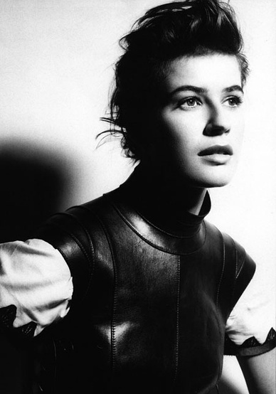 伊莲娜·雅各布 Irène Jacob