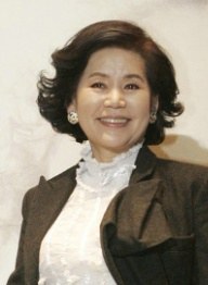 尹秀晶 So-jeong Yun