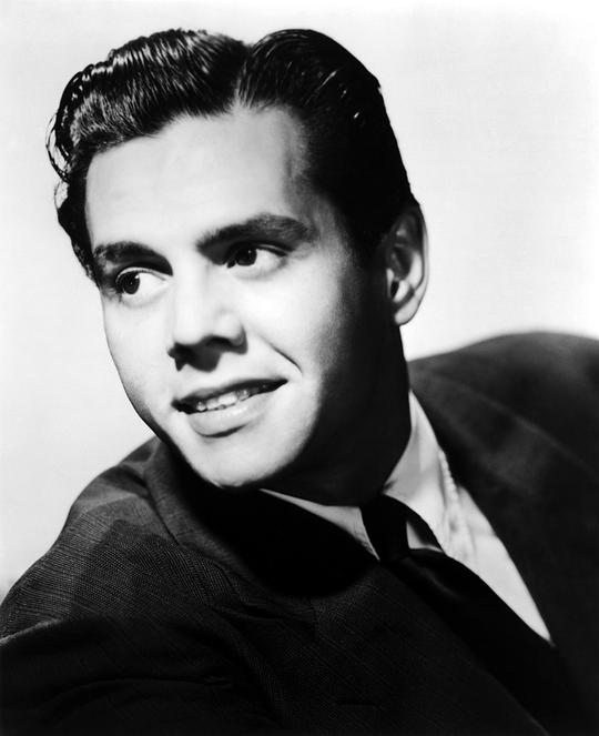 戴斯·阿纳兹 Desi Arnaz