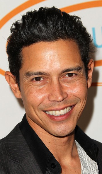 安东尼·瑞维瓦 Anthony Ruivivar