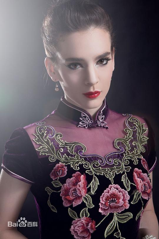 唐伯虎 Annie Lowdermilk