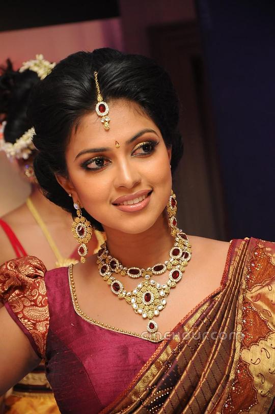 阿玛拉·保罗 Amala Paul