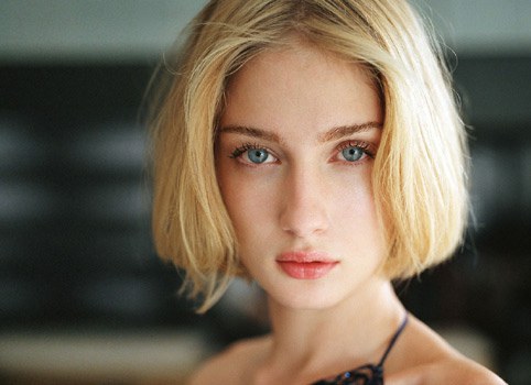 伊娃·洛克波诺 Eva Riccobono
