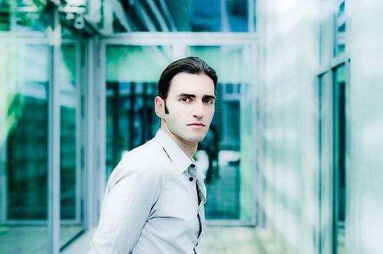 德扬·布钦 Dejan Bucin