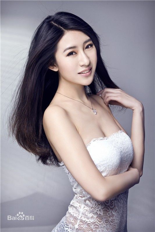 殷果儿 Guoer Yin