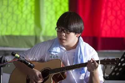 高晨育 Chen-Yu Kao