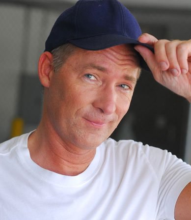 斯蒂芬·斯坦顿 Stephen Stanton