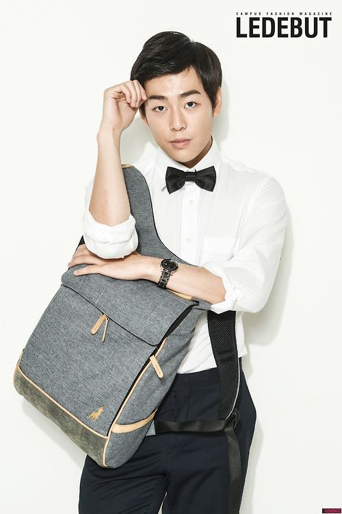 卢英学 Young-Hak No