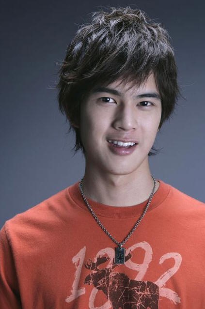杨皓惟 Haowei Yang