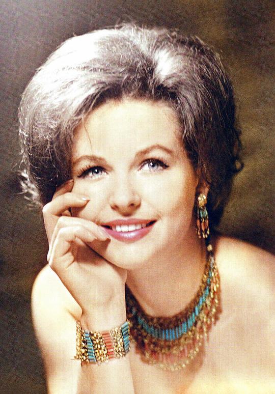 娜塔莉亚·法捷耶娃 Natalya Fateyeva