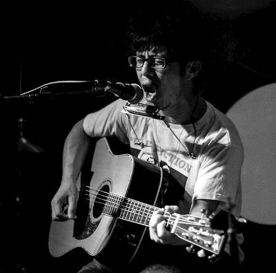 莫西子诗 Chunlin Mo