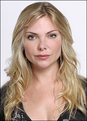 萨曼塔·沃马克 Samantha Womack
