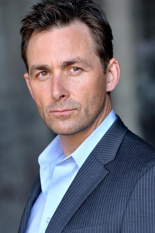詹姆斯·帕特里克·斯图阿特 James Patrick Stuart