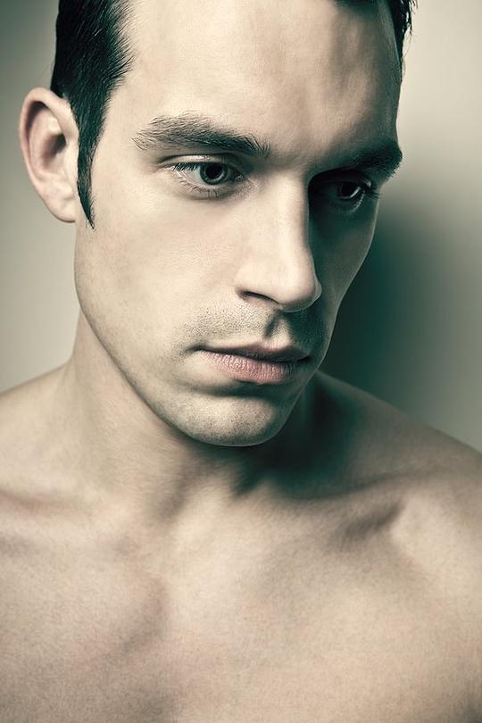 拉塞尔·巴洛格 Russell Balogh