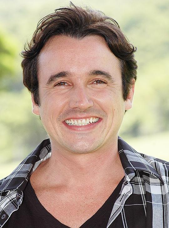 卡约·胡恩奎拉 Caio Junqueira