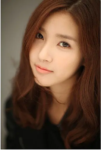 金素恩 So-eun Kim