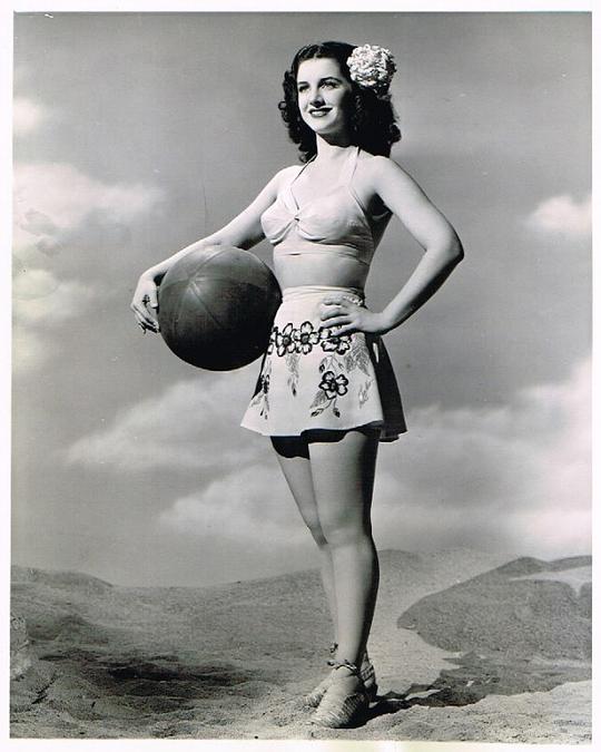 玛乔丽·赖尔登 Marjorie Riordan