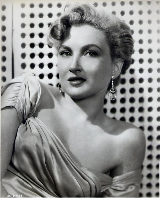 卡洛尔·奥玛特 Carol Ohmart