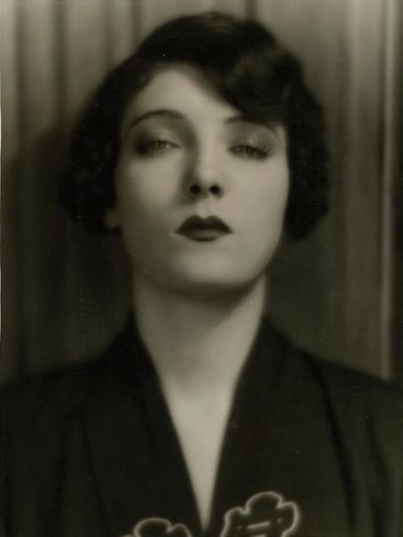 保琳·斯塔克 Pauline Starke