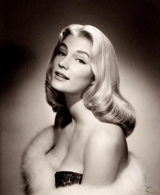 伊薇特·米米亚克斯 Yvette Mimieux