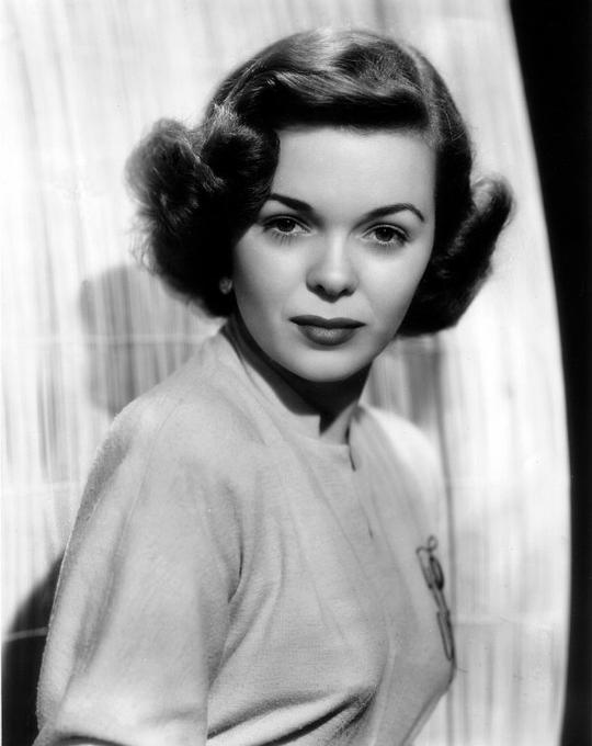 南希·盖茨 Nancy Gates