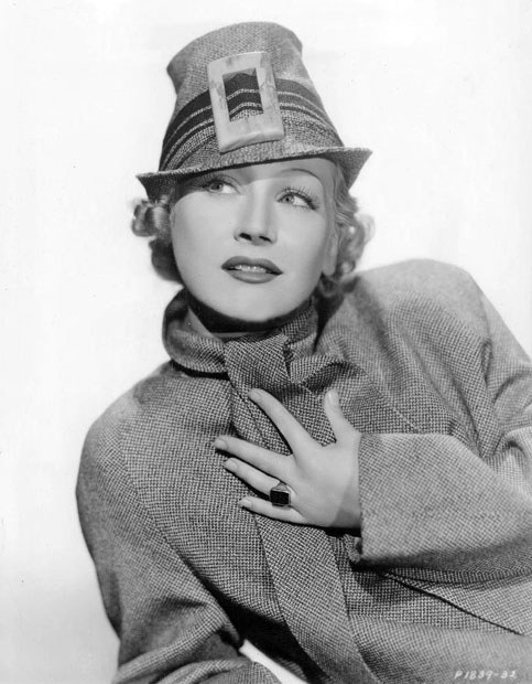 奎妮·史密斯 Queenie Smith