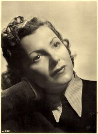 Maria Andergast Maria Andergast