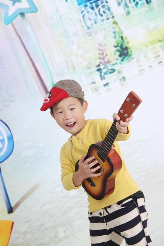 杨嘉旺 Jiawang Yang