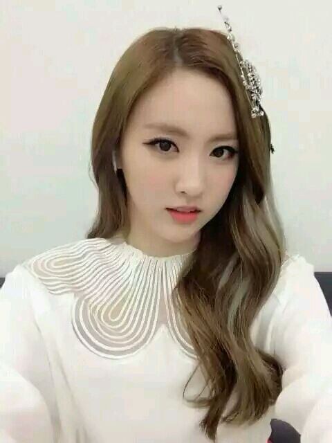 罗海灵 Hae-Ryeong Na