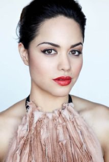 艾尔莎·迪亚茨 Alyssa Diaz