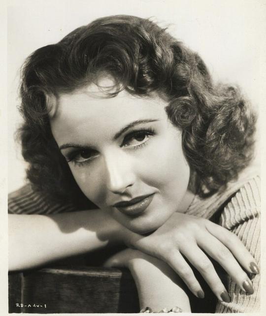 弗朗西丝·吉福德 Frances Gifford