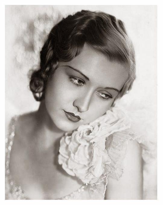 伊沃琳·奈普 Evalyn Knapp