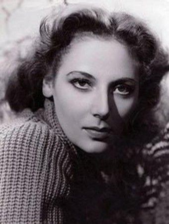 凯思琳·拜荣 Kathleen Byron