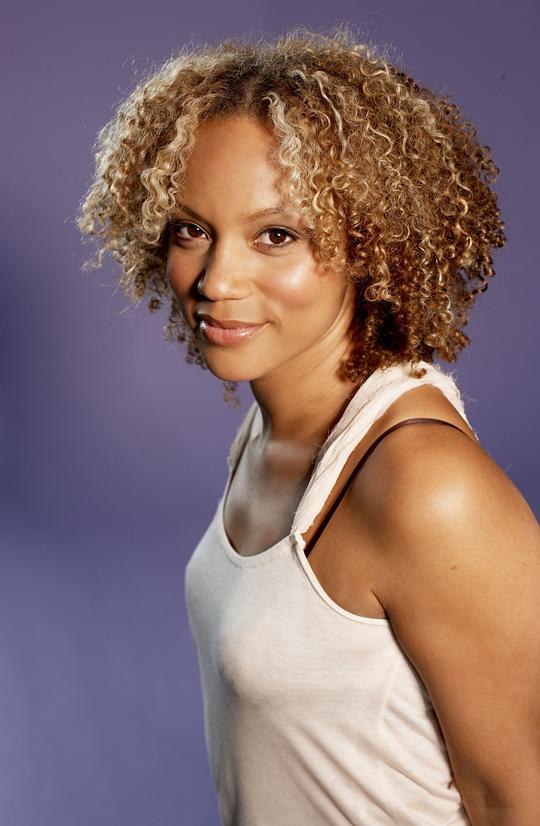 安吉拉·格里芬 Angela Griffin