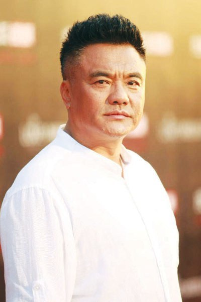 张秋歌 Qiuge Zhang