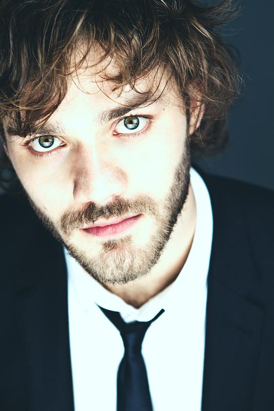 洛伦佐·里凯尔米 Lorenzo Richelmy