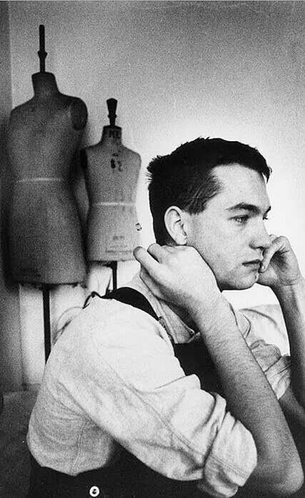 约翰·梅布里 John Maybury