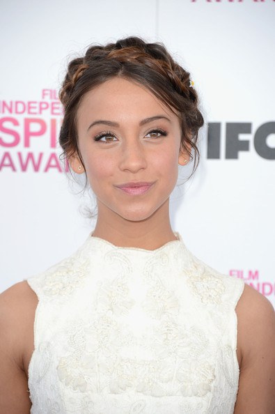 斯黛拉·麦薇 Stella Maeve