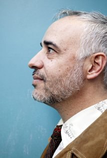哈维尔·弗恩特斯-莱昂 Javier Fuentes-León