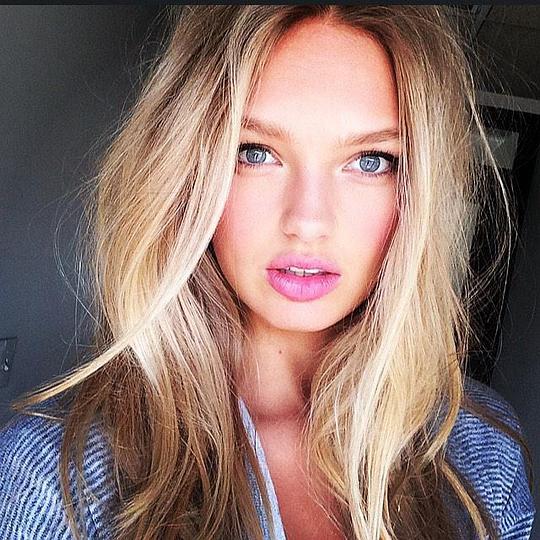 罗梅·埃利斯 Romee Strijd