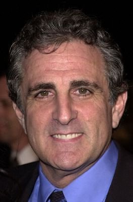 约翰·赫兹菲尔德 John Herzfeld