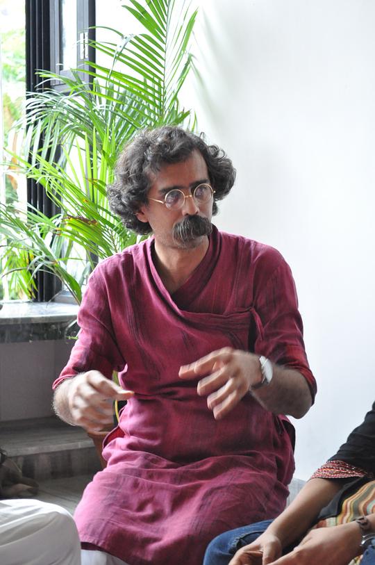 阿希什·阿维库塔克 Ashish Avikunthak
