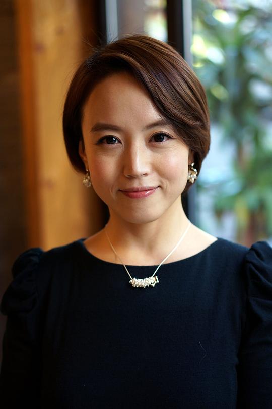 李惠银 Hae-eun Lee