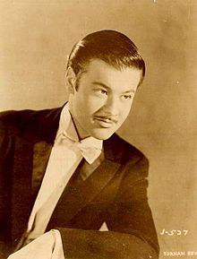 杜亨·贝 Turhan Bey