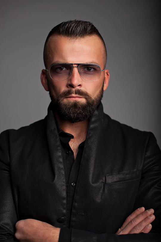阿德南·哈斯科维奇 Adnan Haskovic