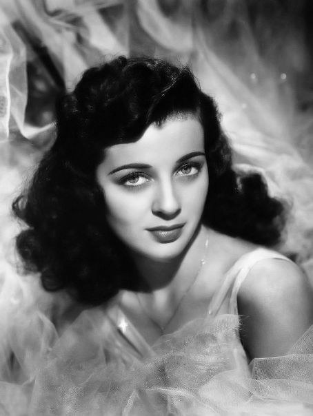 盖尔·拉塞尔 Gail Russell