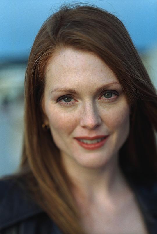 朱丽安·摩尔 Julianne Moore