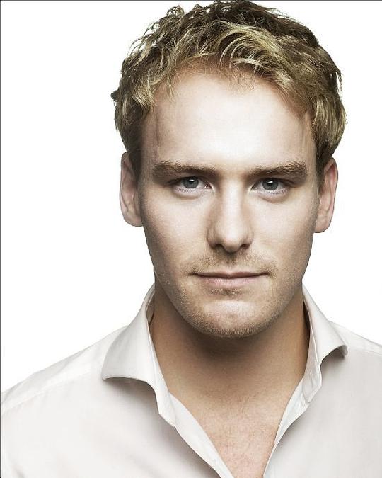 尼古拉斯·班克斯 Nicholas Banks