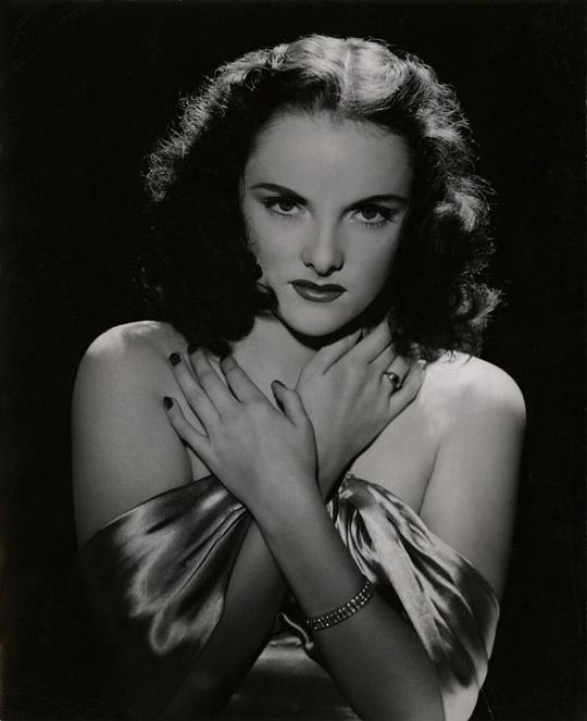 Peggy Diggins Peggy Diggins